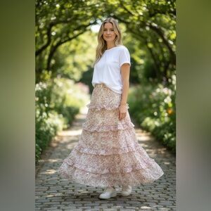 Chic Floral Ruffle Mini Skirt in Cream